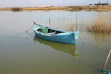 Bateaux - Février 2005. Barques de pêcheur sur l'étang de Canet-en-Roussillon (66).